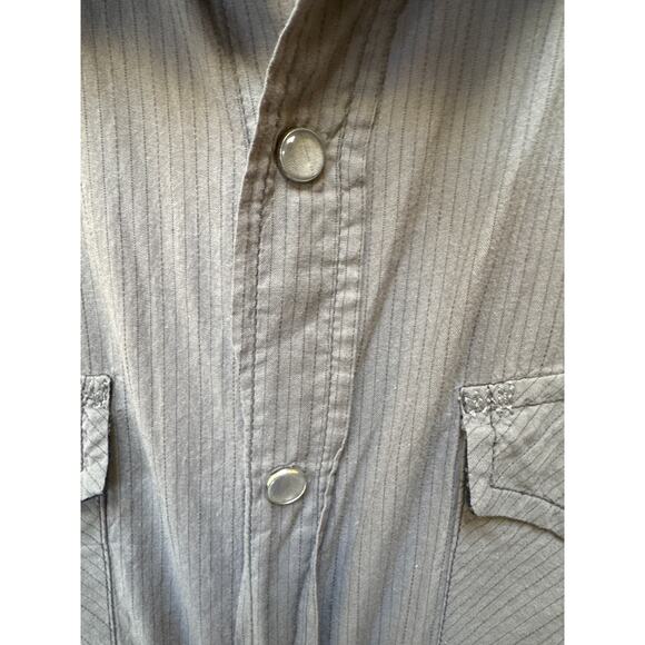 Guess - Men’s Button Down Shirt - Medium - Y2K Embroidered - Picture 4 of 8